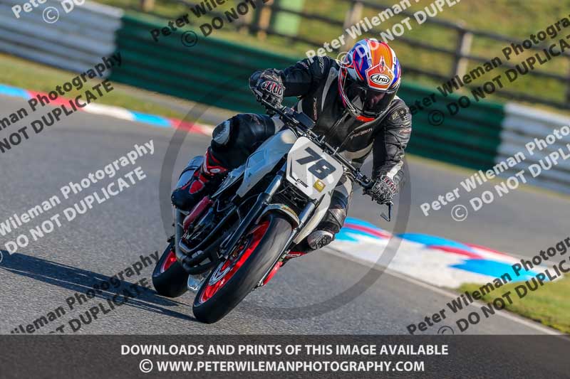 PJM Wedding Photography;enduro digital images;event digital images;eventdigitalimages;mallory park;mallory park photographs;mallory park trackday;mallory park trackday photographs;no limits trackdays;peter wileman photography;racing digital images;trackday digital images;trackday photos